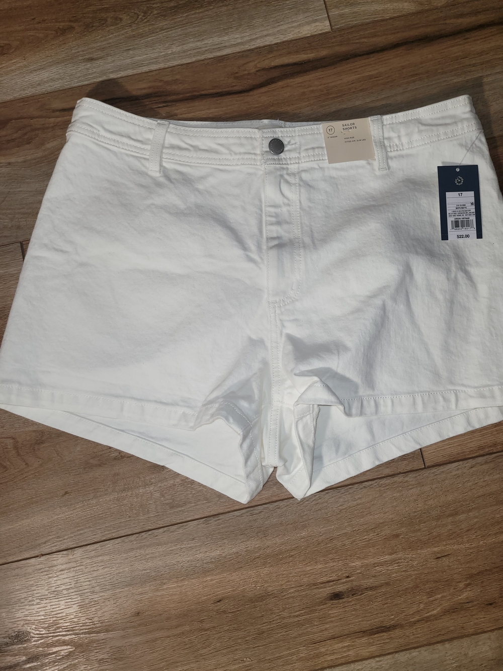 Universal Thread White Denim Jean Shorts - Clean Summer Style
